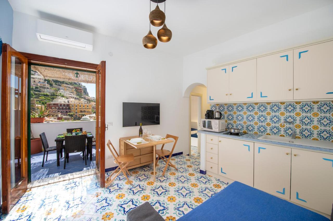 A Casa Di Rosy Apartment Positano Bagian luar foto